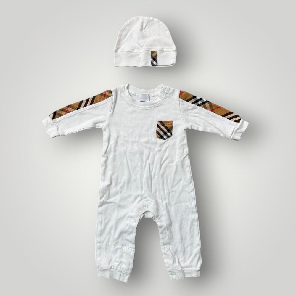 Burberry Baby Romper Hat Set White Nova Check 6/9M Infant One Piece